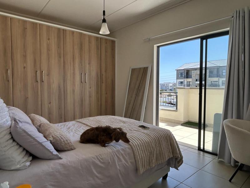 To Let 1 Bedroom Property for Rent in Sandown Western Cape